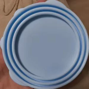 Mottatt Lokk og Skje i Silikon til Hundematbokser fra kunden T*****p.